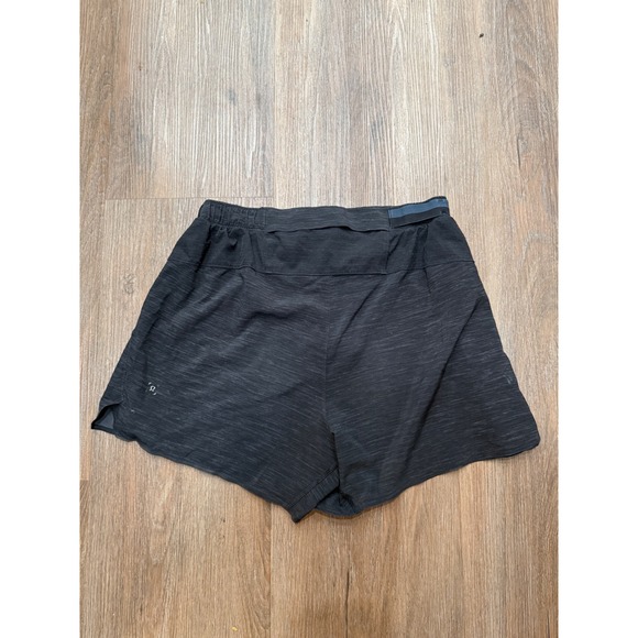 Lululemon Mens Running Shorts Black Reflective Lightweight Athletic Gym Workout - Picture 1 of 9
